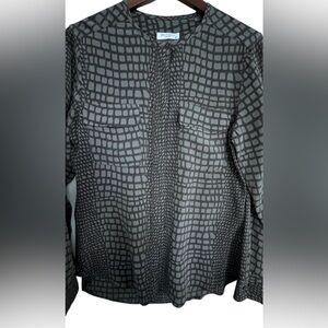 Equipment Women's Black and Gray Silk Pattern Button Down Shirt, Size M